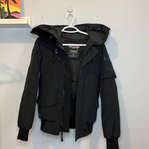 Aritzia TNA Mountaineering Jacket